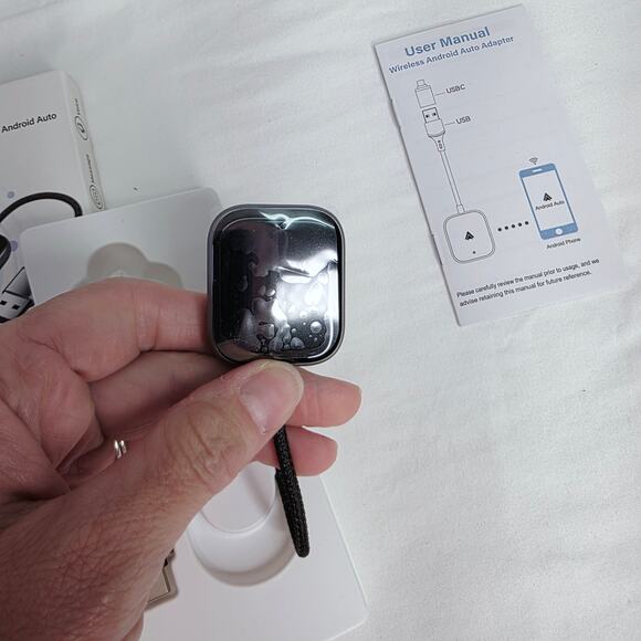 Plug & Play Android Auto Car Wireless Adapter Converts Wired to Wireless - Picture 2 of 13